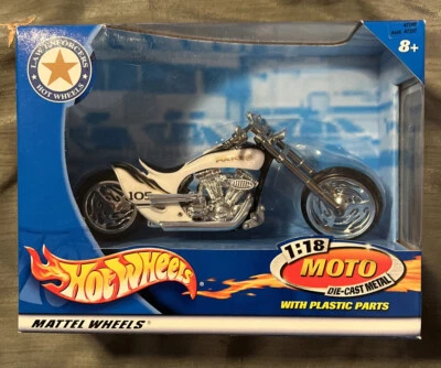 2002 Mattel Law Enforcers Hot Wheels Moto 1:18 Die Cast Metal Motorcycle 47108 - Image 1 of 2