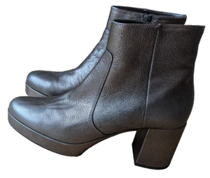 Stiefeletten , Plateu, Farbe: dunkelgrau Metallic Optik , Gr. 39, Neu - Bild 1 von 4