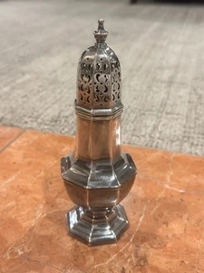 ALEXANDER CLARK WELBECK LONDON SILVERPLATE 7.25" MUFFINEER SUGAR SHAKER LID EUC - Picture 1 of 7