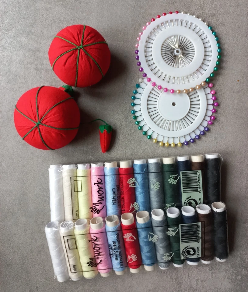 Nähgarn, Stecknadeln Nadelkissen Konvolut unbenutzt - Bild 1 von 1