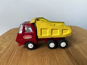Tonka Dump Truck Vintage Red Yellow Pressed TONKA Steel 1970's Tipper Metal Toy - Picture 1 of 7
