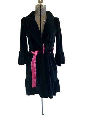 Betsey Johnson Black & Pink Short Velvet Belted Intimates Robe Women's Small - Image 1 of 4