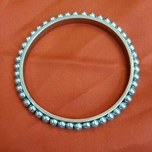 11Bt Brass Dotted Light Gray Pearl Bangle Bracelet - Picture 1 of 2