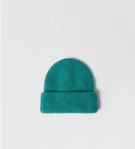 KIDS/ SMOOTH KNIT HAT GREENISH SIZE 6-9 YEARS - Picture 1 of 4