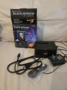 Thermaltake BLACK WIDOW ST0005U BlacX 2.5/3.5inch SATA eSATA HDD Docking Station - Picture 1 of 1