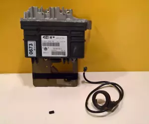 Volkswagen Golf 3 1.6 55kW 75PS Motorsteuergerät ECU + Chip Wegfahrsperre WFS - Bild 1 von 4