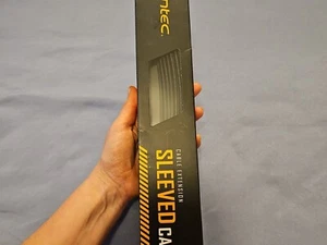 Antec Power Supply Sleeved Cable /24pin ATX /4+4pin EPS /8-pin (300mm|Black) - Picture 1 of 7