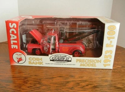 GEARBOX 1953 FORD F-100 TEXACO FIRE CHIEF TOW TRUCK PRECISION MODEL COIN BANK - Image 1 of 4