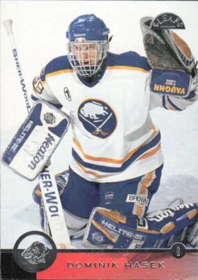 1996-97 Leaf #19 Dominik Hasek - Image 1 of 2