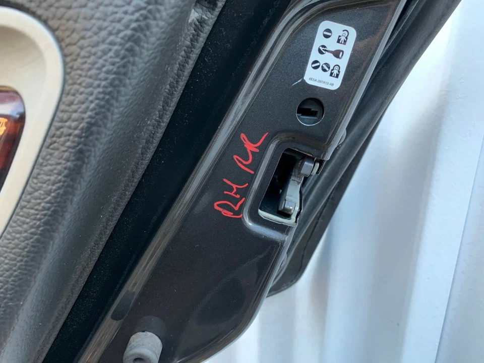 2006 2007 2008 年 2009 年林肯 ZEPHYR MKZ 右后门锁带动作器 — 第 1/1 张图片