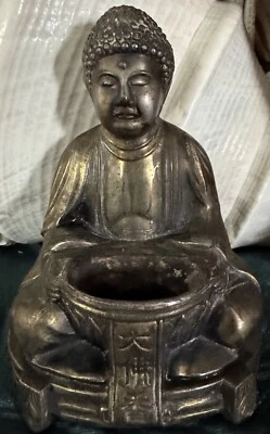 Estatuilla de latón antigua japonesa vintage de Buda Foto 1 de 4