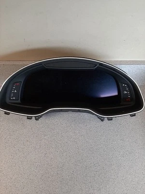 Audi Q7 2019 ID de velocímetro OEM 4M0920790D compatible con 2019 Foto 1 de 4