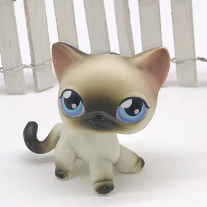 ❤️ Littlest Pet Shop Authentic # 5 White Black Face Siamese Cat Blue Eyes - Picture 1 of 4