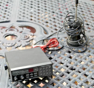Realistic Patrolman Pro-2025 16 Ch Programmable Scanner 20-146A ANTENNA WORKS - Image 1 of 4
