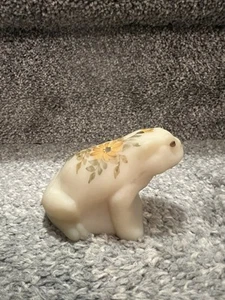 Fenton Custard Glass Frog Hand Painted Flowers Signed K Boley Matte Finish - Picture 1 of 7