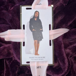 Victoria Secret kurzer Morgenmantel M - Bild 1 von 2