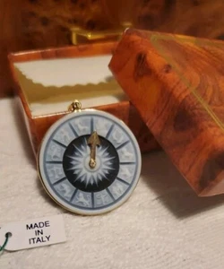 Ciondolo cammeo zodiacale intagliato Italia oro giallo 14 carati vintage - Foto 1 di 12