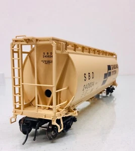 Atlas #3002215-2 Seaboard 3-Bay Cylindrical Hopper 2 Rail O Scale NEW - Picture 1 of 6