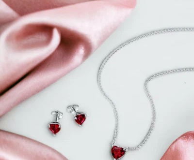Juego de Joyería Regalo Día de la Madre Plata de Ley 925 Corte Corazón Laboratorio Creado Rubí Rojo Foto 1 de 4