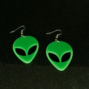 Green Alien UFO Dangle Hook Style Earrings - Picture 1 of 5