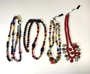 Lote de 4 collares vintage coloridos genuinos con cuentas Lucite - Imagen 1 de 3