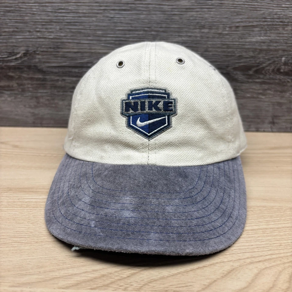 Gorra de colección Nike con correa trasera talla única azul crema gamuza Bill para hombre años 90 Foto 1 de 4