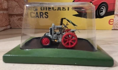 Hatchette Tractors - 1:43 Hurlimann 1 K 10 - 1930 Tractor in Grey - Boxed - Image 1 of 4