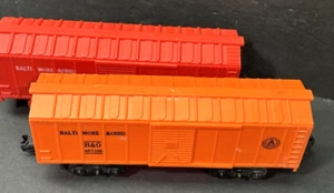 2- Marx 467110 B&O, Baltimore & Ohio Box Car, Boxcars, Red, Orange, O Gauge - Picture 1 of 22