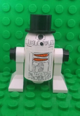 LEGO Snowman R2-D2 - 9509 Star Wars Advent Calendar - Image 1 of 4