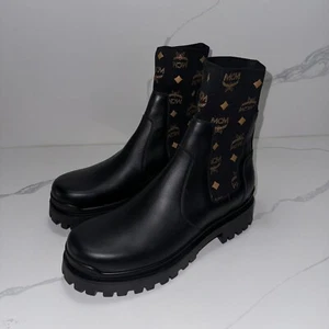 MCM Viseto’s Botines Logo Monograma Negro Hombre US 12 EUR 45 - Imagen 1 de 9