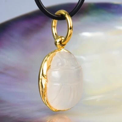 Pendant Egyptian Scarab Chalcedony & Vermeil Gold-plated Sterling Silver 8.24 g - Image 1 of 4