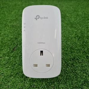 TP-Link TL-PA8010P AV1300 Gigabit Passthrough Powerline Adapter - Afbeelding 1 van 5