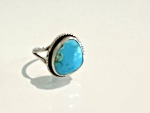 VNT Sterling Silver Ring Size 7 1/2 Turqoise stone - Picture 1 of 4