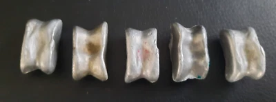 JEU 5 OSSELETS EN METAL VINTAGE  - Photo 1/4