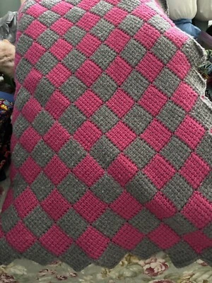 Manta de tablero de cuadros tejida a mano púrpura/gris 6' x 7' Foto 1 de 3