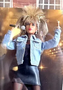 Barbie Signature Tina Turner Barbie Music Series Muñeca EN MANO SE ENVÍA AHORA - Imagen 1 de 4