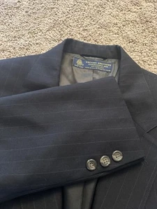 Brooks Brothers Mens Sport Jacket 40R Navy Pinstripe 100% Wool Blazer - Picture 1 of 10