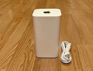 Apple AirPort Time Capsule 2TB A1470 5th Gen Wi-Fi Router with Power Cord - Afbeelding 1 van 7