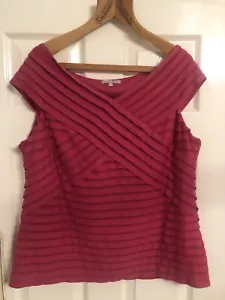 M&S Per Una Cerise Pink Stretch On Shoulder Blouse V Neck Size 20 Preloved π - Picture 1 of 7
