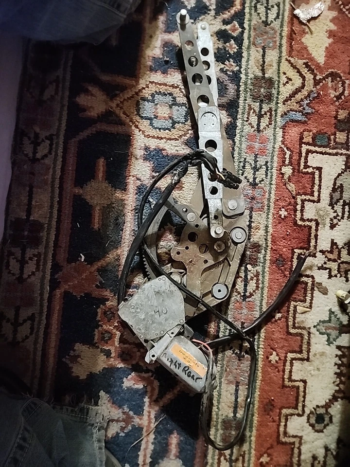 Volvo 240 245 1986-1993 sedán vagón trasero Rh Paasenger ventana motor regulador Foto 1 de 1