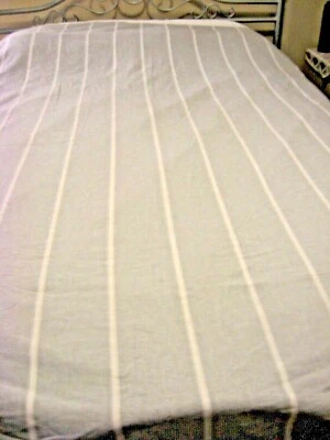 HOTEL COLLECTION 100% Algodón Gris con Funda Nórdica Rayas Blancas - Queen Foto 1 de 4