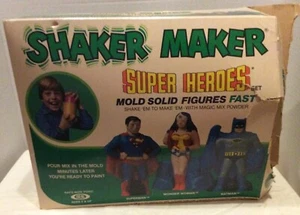 Vintage 1979 Shaker Maker Mold Set Super Heroes DC Ideal Batman Superman Wonderw - Picture 1 of 13