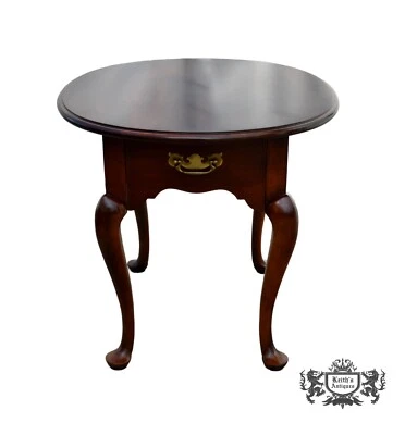 Vintage Statton Oval Queen Anne Style Cherry Side Table w/Drawer - Image 1 of 4