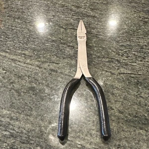 Snap On 61cf 8" talon grip duck bill pliers black - Picture 1 of 4