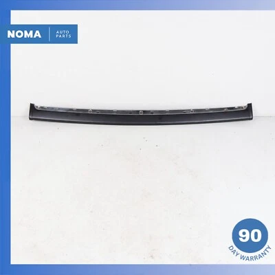 Moldura central de parachoques trasero Vanden Plas 86-94 Jaguar XJ40 XJ6 XJ12 BCC7300 OEM Foto 1 de 4