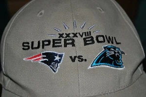 GORRA DE BÉISBOL BRONCEADA DE LOS PATRIOTAS DE NUEVA INGLATERRA SUPER BOWL XXXVIII CON CORREA AJUSTABLE - Imagen 1 de 4