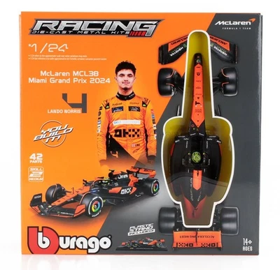 KIT MODELLINO AUTO STATICO BURAGO MCLAREN F1 MCL38 2024 LANDO NORRIS SCALA 1/24 - Immagine 1 di 4