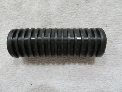 Clavija de pie de pasajero de goma para Honda NOS CB400F 1975-1977 50710-377-000 Foto 1 de 3