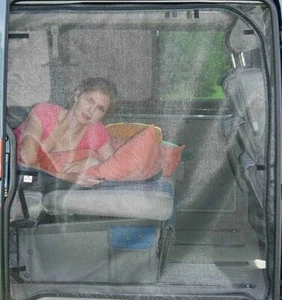 FLYOUT Moskitonetz für Schiebetür VW T5 Multivan Startline / Beach mit Blechdach - Bild 1 von 1