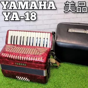 YAMAHA Accordion YA-18 8905 Red 30 Keyboard 18 Bass Tested Shoulder Strap Japan - Picture 1 of 9